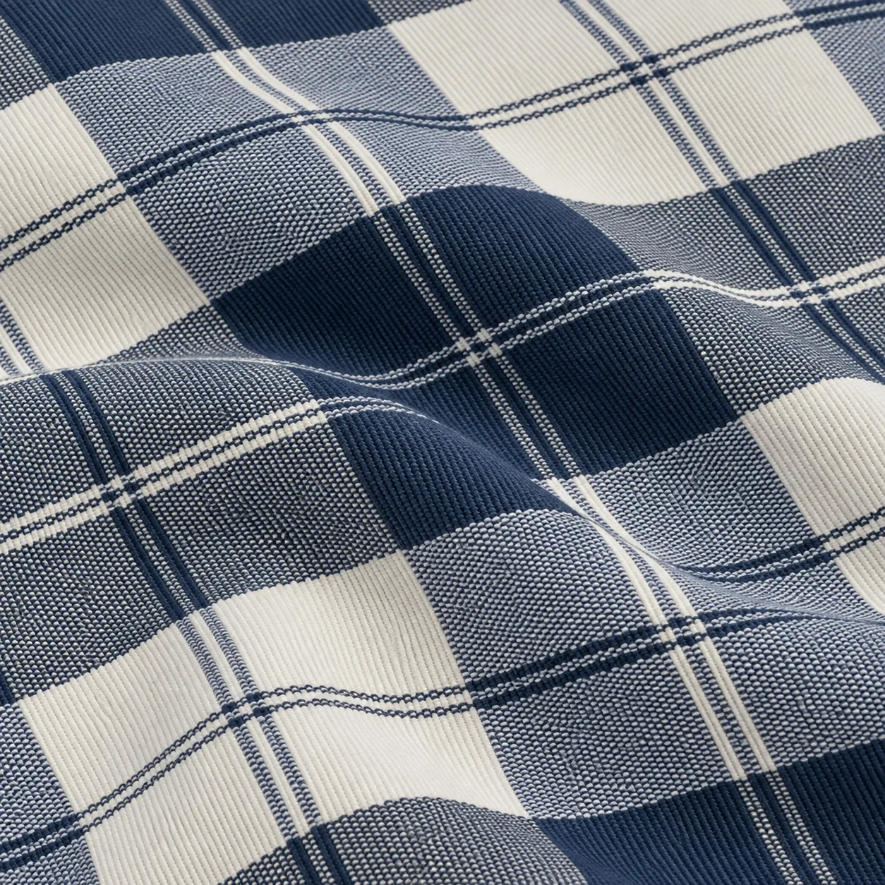 Cotone quadri blu ed écru - dettaglio 3