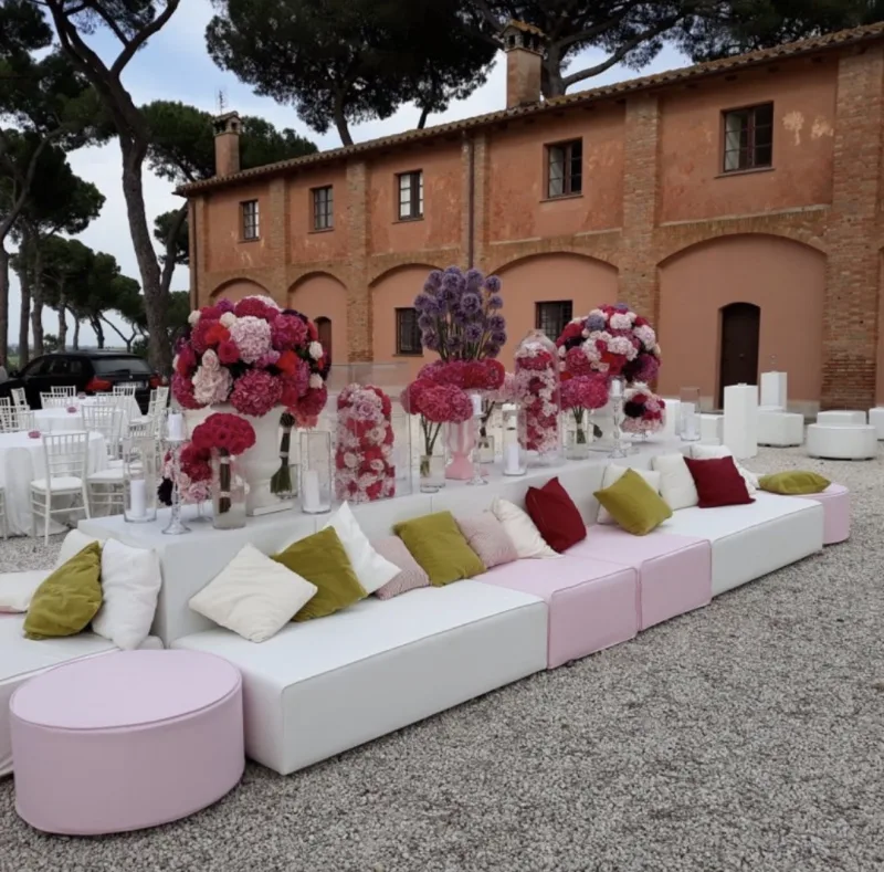 Pouf in ecopelle - noleggio poltrone, divani e pouf Montineri