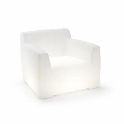 Poltrona luminosa in polietilene bianca - noleggio poltrone, divani e pouf Montineri