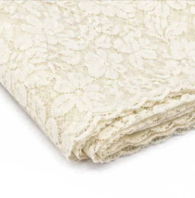 Tovaglia rettangolare bianco pizzo - noleggio tovagliato Montineri